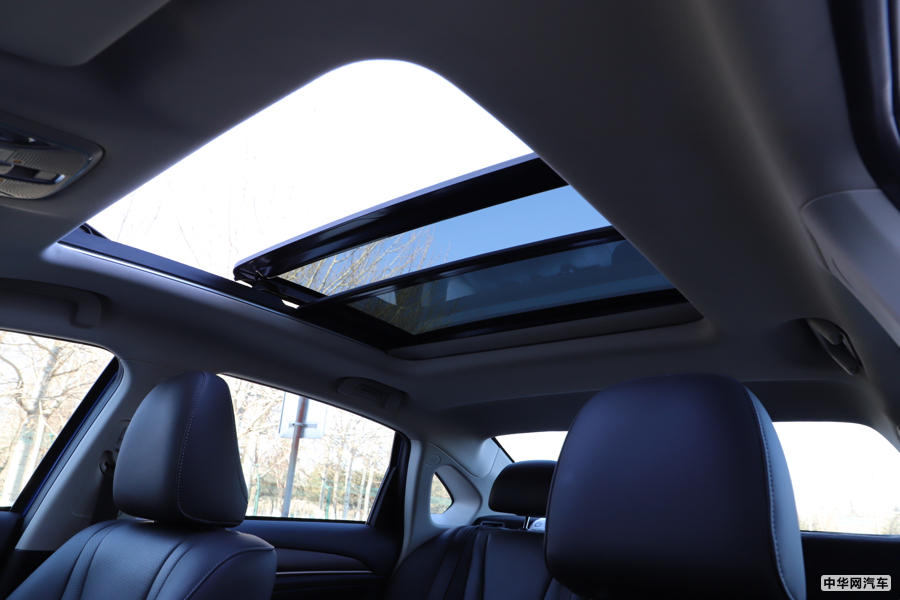 传祺GA6 2019款 270T 自动至尊版 内饰