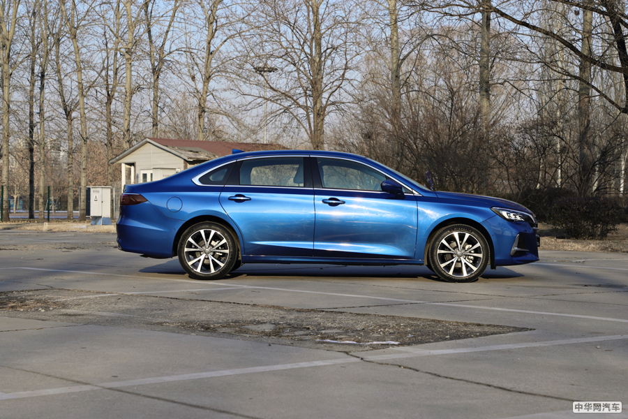 传祺GA6 2019款 270T 自动至尊版 外观