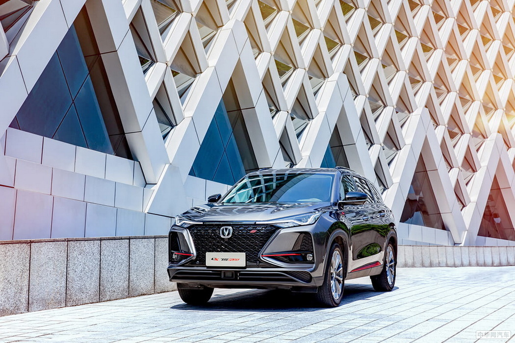 长安CS75 PLUS 2019款 1.5T 自动豪华型 组图