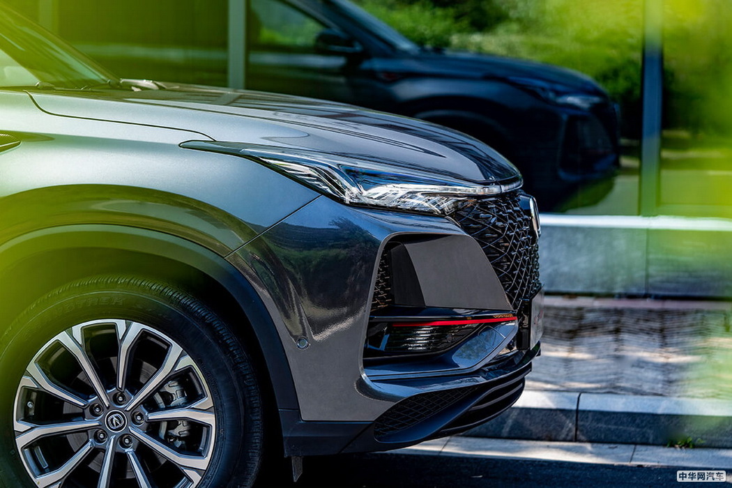 长安CS75 PLUS 2019款 1.5T 自动豪华型 组图