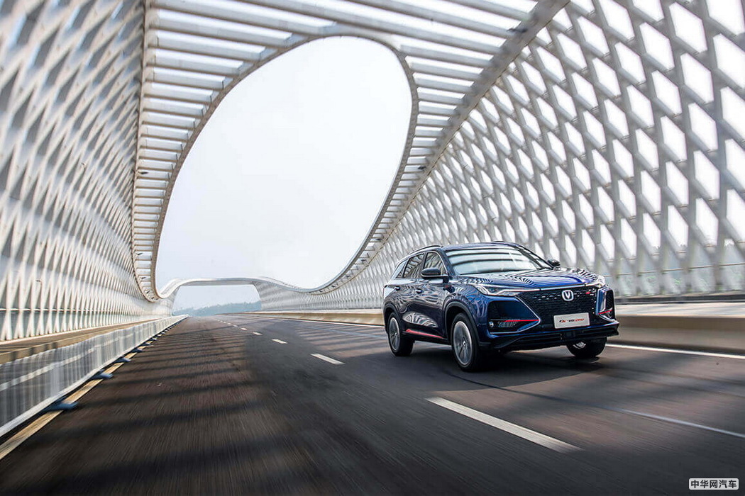 长安CS75 PLUS 2019款 1.5T 自动豪华型 组图