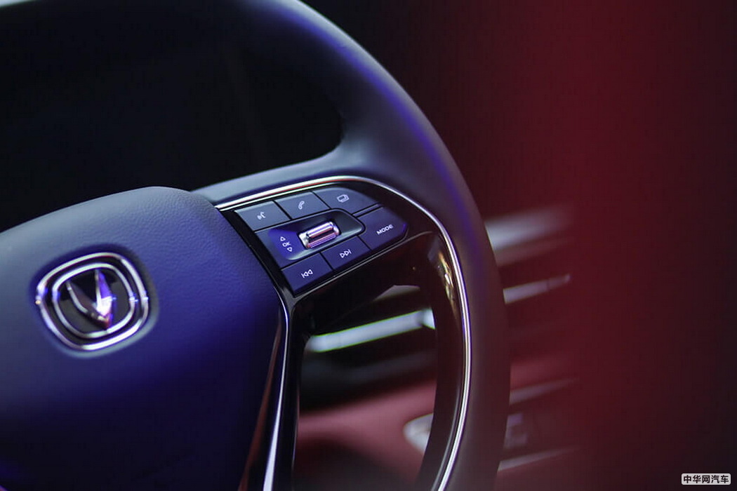 长安CS75 PLUS 2019款 1.5T 自动豪华型 组图