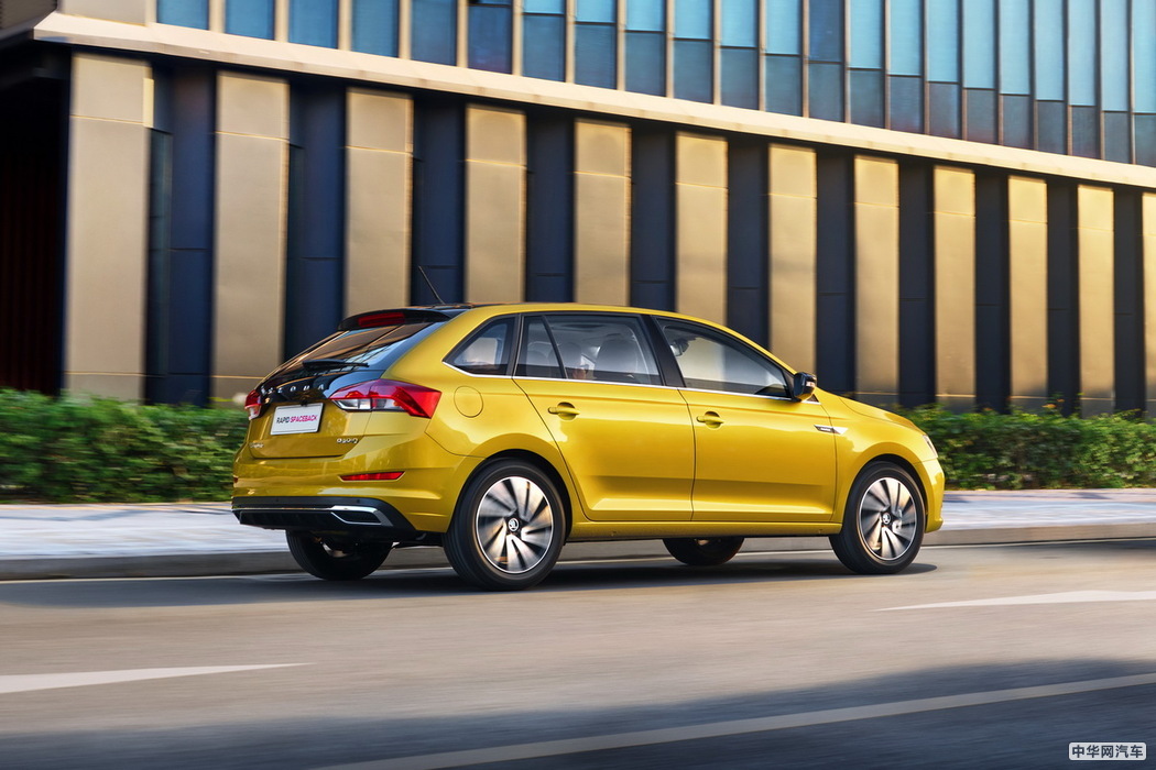 昕动 2020款 1.5L 自动运动版 组图