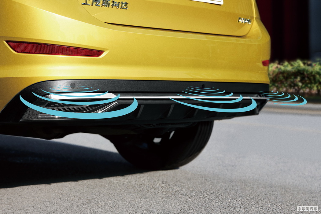 昕动 2020款 1.5L 自动运动版 组图