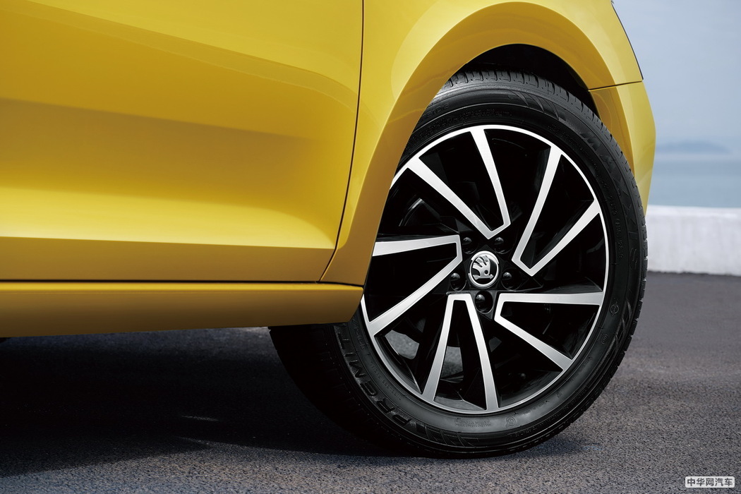 昕动 2020款 1.5L 自动运动版 组图