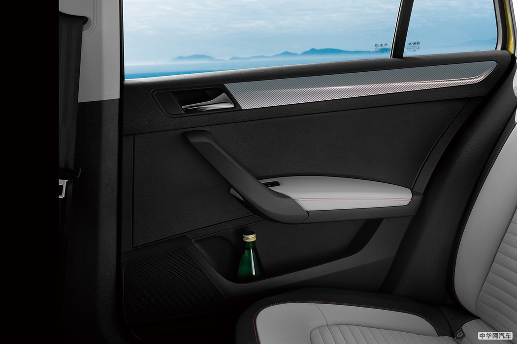 昕动 2020款 1.5L 自动运动版 组图