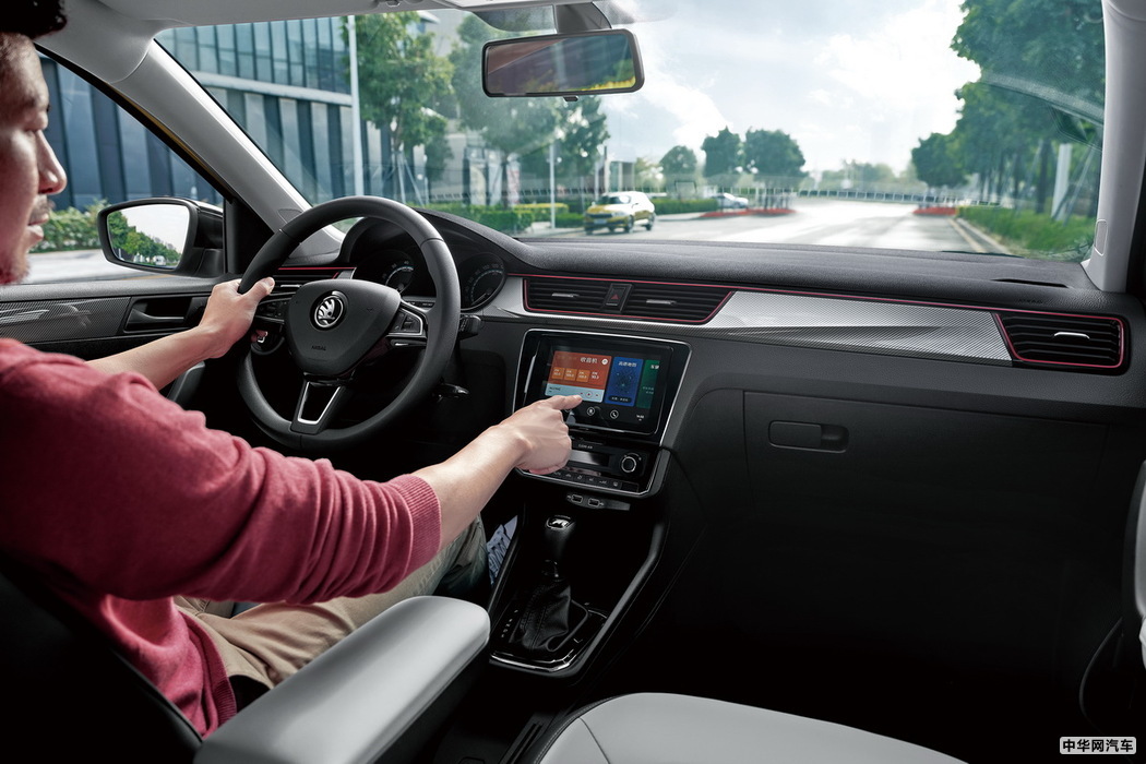 昕动 2020款 1.5L 自动运动版 组图