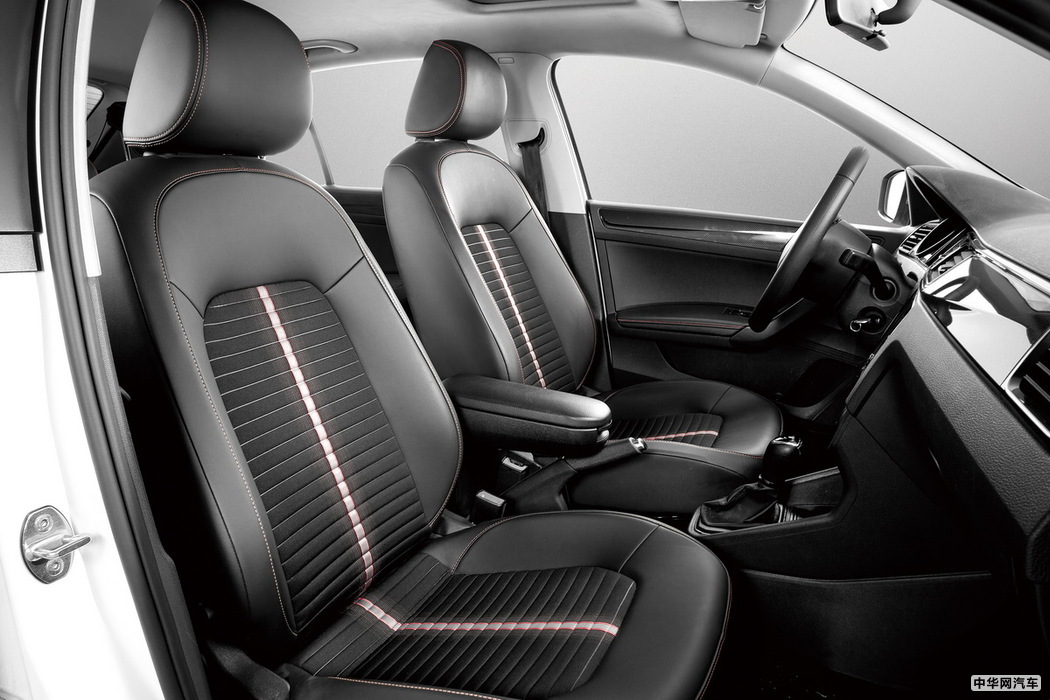 昕动 2020款 1.5L 自动运动版 组图