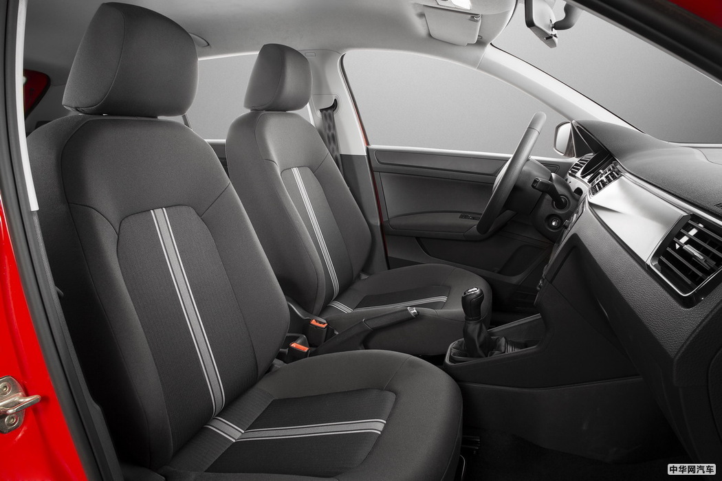 昕动 2020款 1.5L 自动运动版 组图