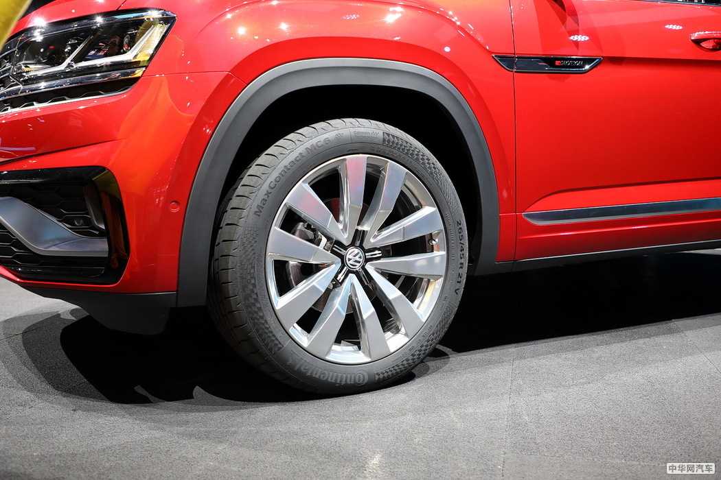 途昂X 2019款 530 V6 四驱尊崇旗舰版 组图