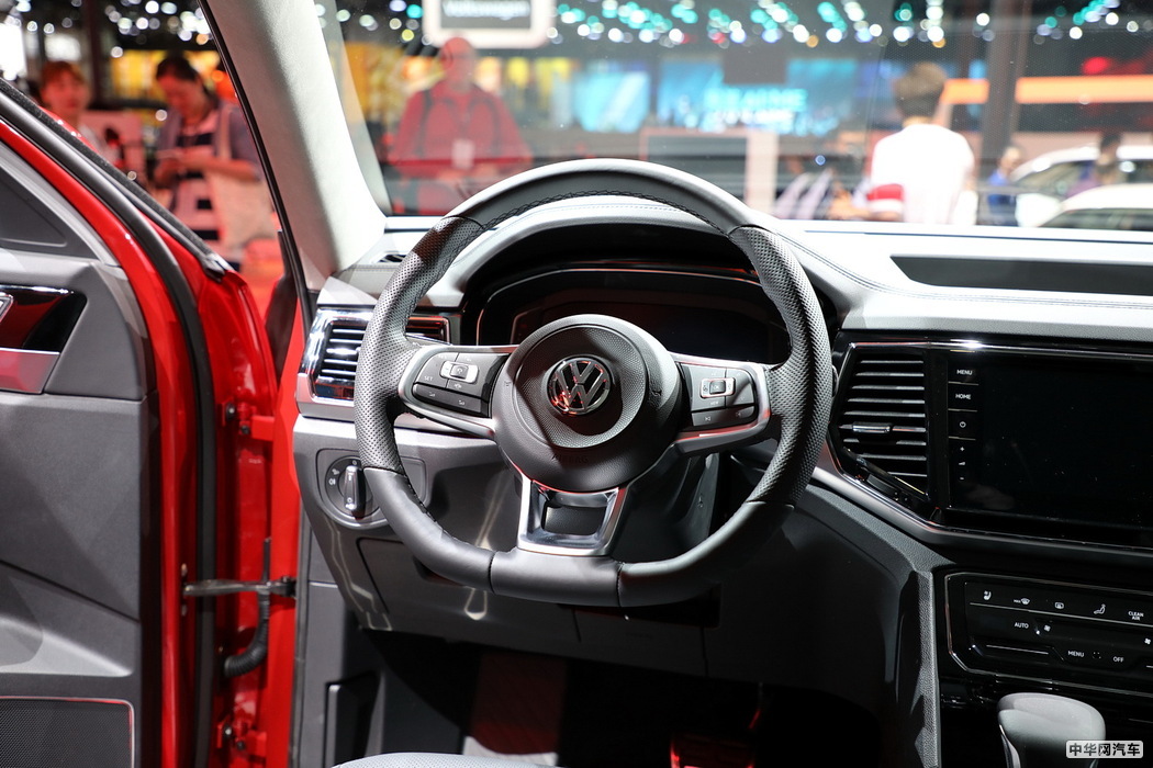 途昂X 2019款 530 V6 四驱尊崇旗舰版 组图