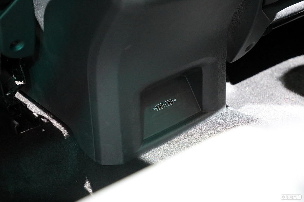 途昂X 2019款 530 V6 四驱尊崇旗舰版 组图