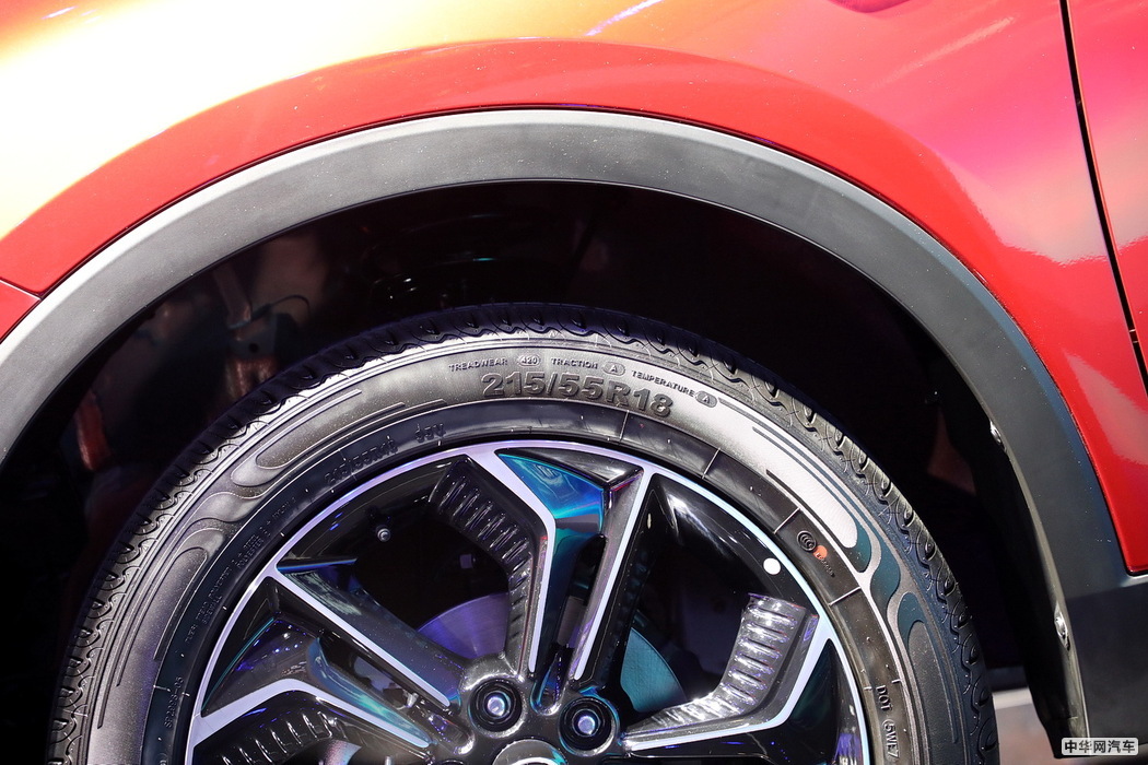 东南DX3 2019款 1.5T CVT旗舰型 国V 组图