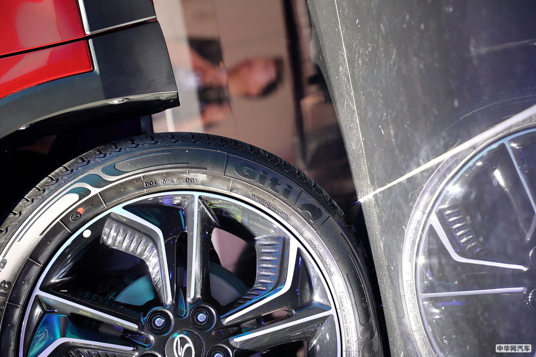 东南DX3 2019款 1.5T CVT旗舰型 国V 组图