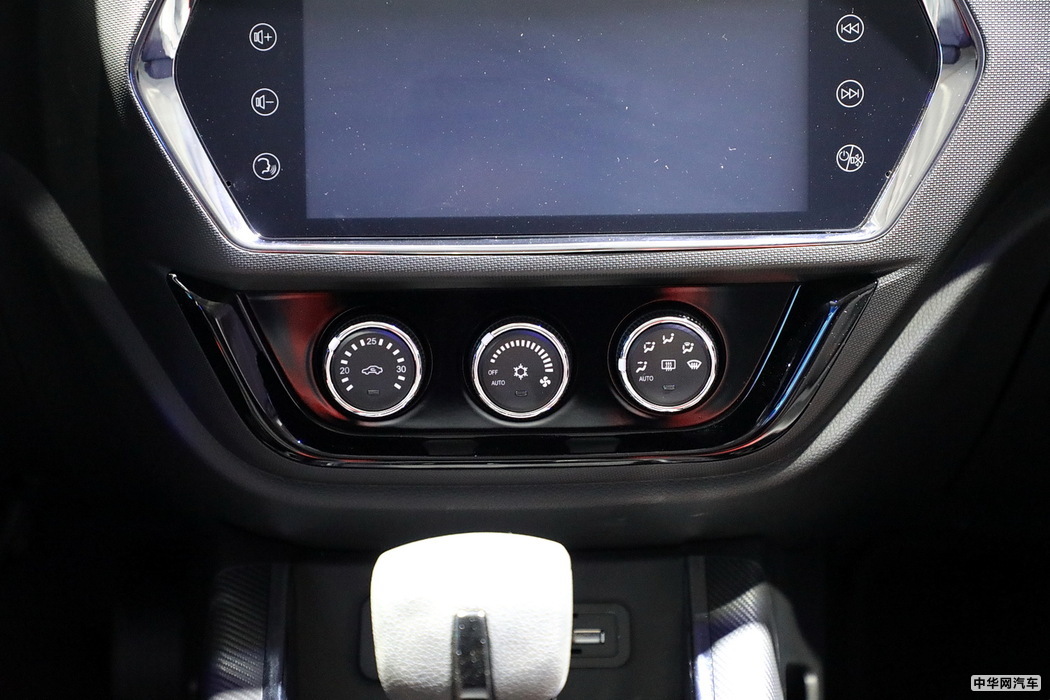 东南DX3 2019款 1.5T CVT旗舰型 国V 组图