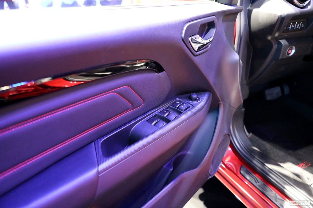 东南DX3 2019款 1.5T CVT旗舰型 国V 组图