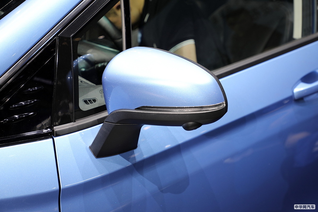 北汽新能源EX3 2019款 R600 劲悦版 组图