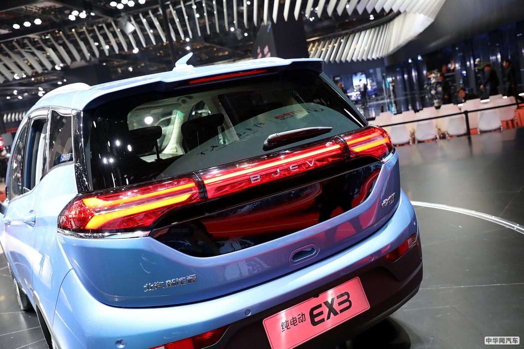 北汽新能源EX3 2019款 R600 劲悦版 组图