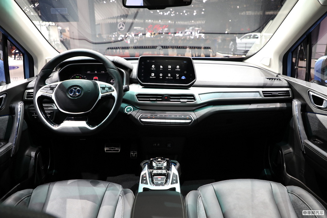 北汽新能源EX3 2019款 R600 劲悦版 组图