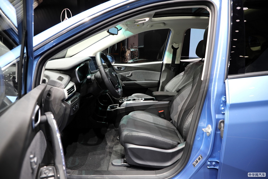 北汽新能源EX3 2019款 R600 劲悦版 组图