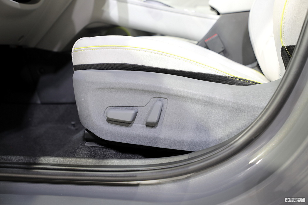 昂希诺纯电动 2020款 TOP 悦享版 组图