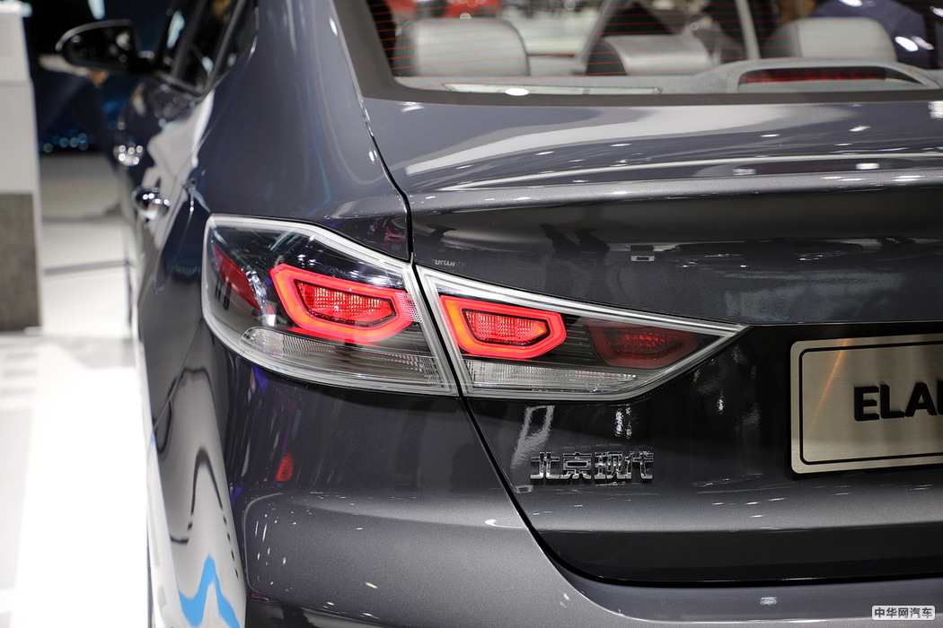 领动新能源 2019款 1.6L PHP 智行版 组图