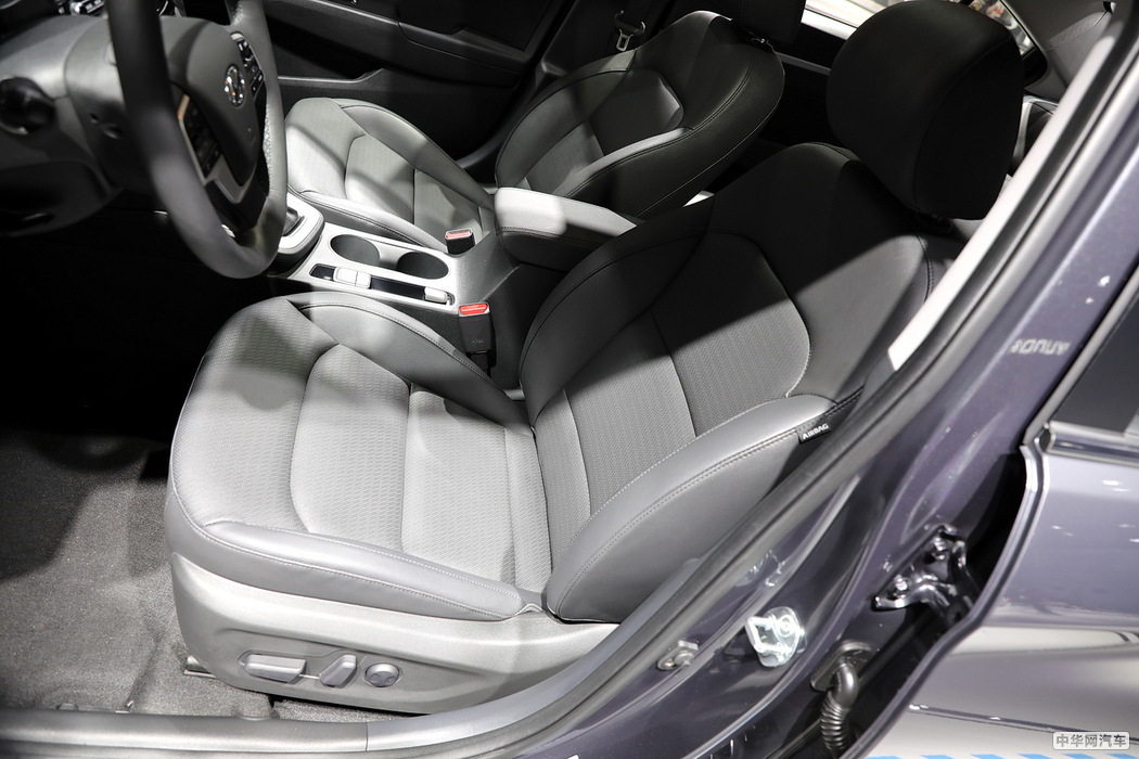 领动新能源 2019款 1.6L PHP 智行版 组图