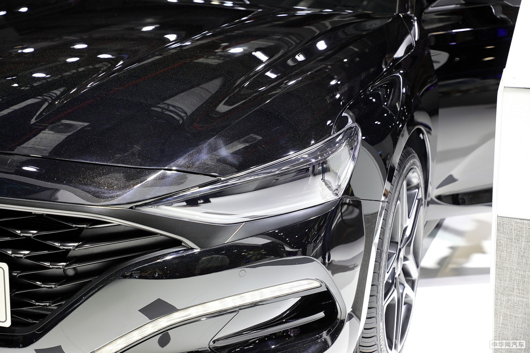 菲斯塔 2019款 280TGDi 智尊版 国VI 组图