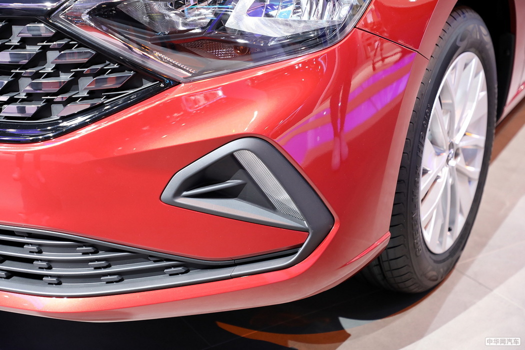 捷达VA3 2019款 1.5L 自动荣耀版 组图