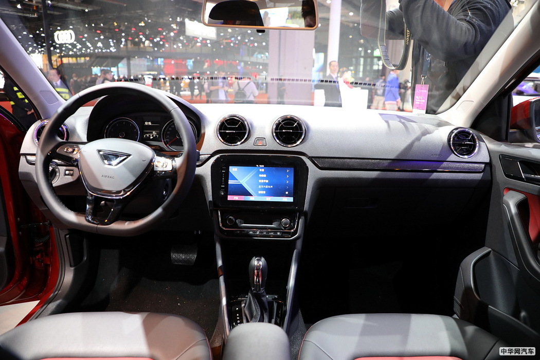 捷达VA3 2019款 1.5L 自动荣耀版 组图