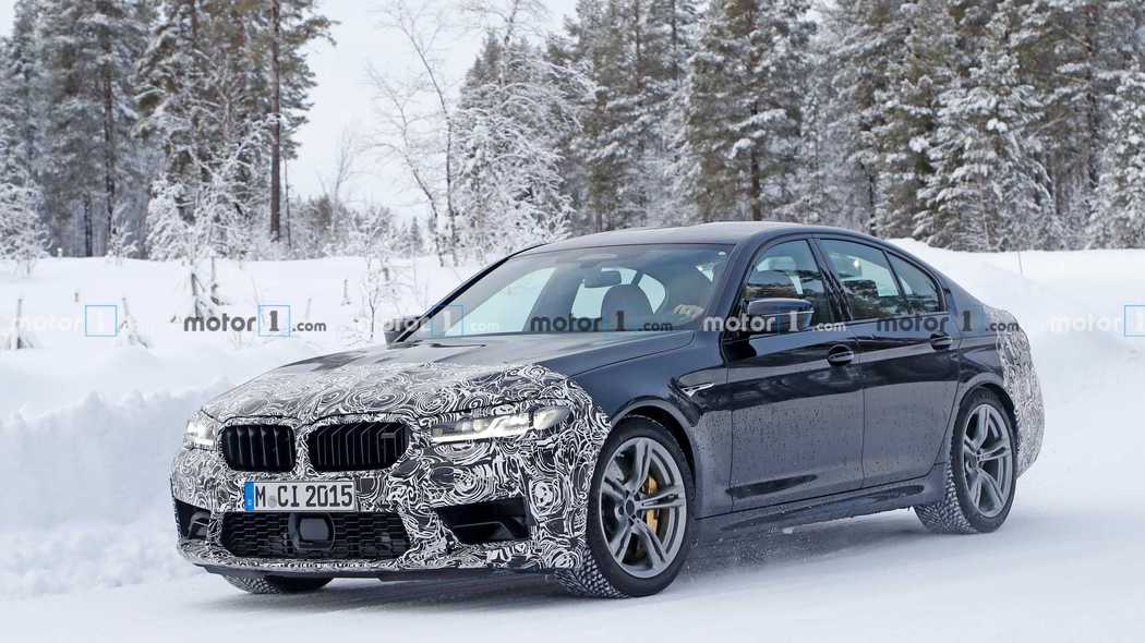将于今年底前亮相 宝马改款M5路试谍照曝光