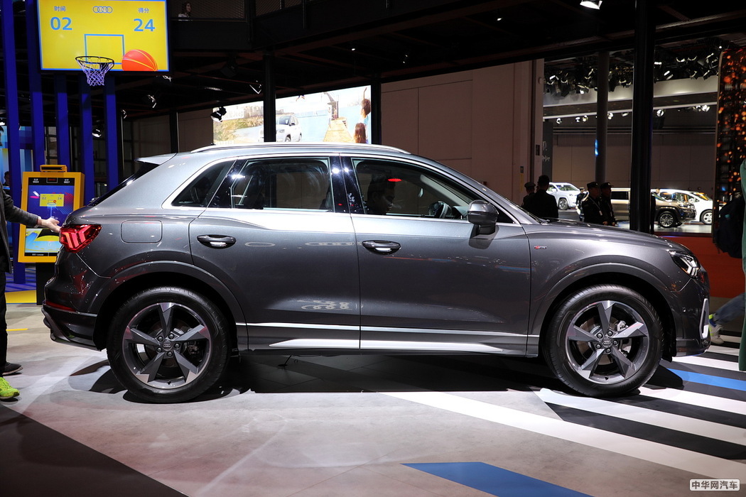 奥迪Q3 2019款 40 TFSI 时尚动感型 组图