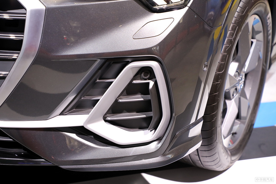 奥迪Q3 2019款 40 TFSI 时尚动感型 组图