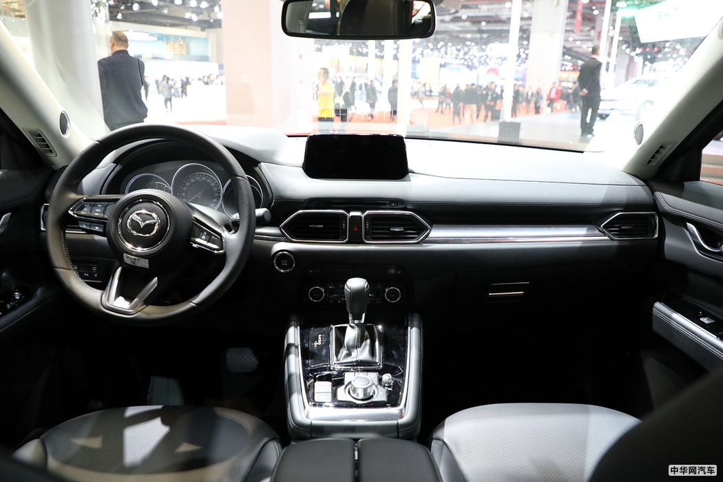 马自达CX-8 2019款 2.5L 四驱旗舰型 组图