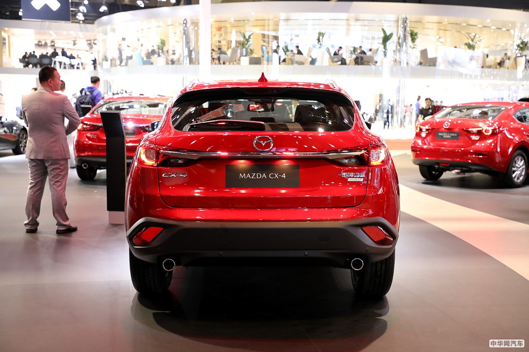 马自达CX-4 2020款  2.5L 自动四驱蓝天无畏版 组图