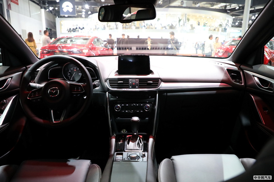 马自达CX-4 2020款  2.5L 自动四驱蓝天无畏版 组图