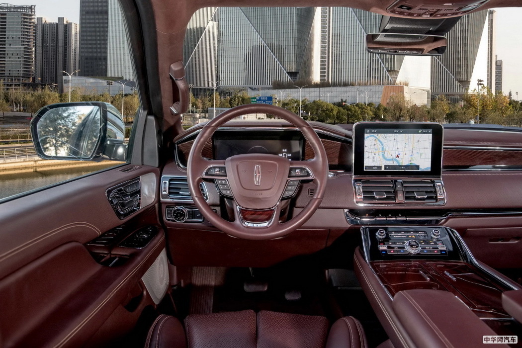 领航员 2020款 3.5T 总统系列 组图