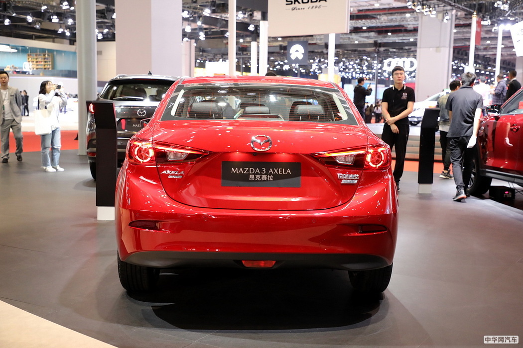马自达3 Axela昂克赛拉 2017款 三厢 2.0L 自动旗舰型 国VI 组图