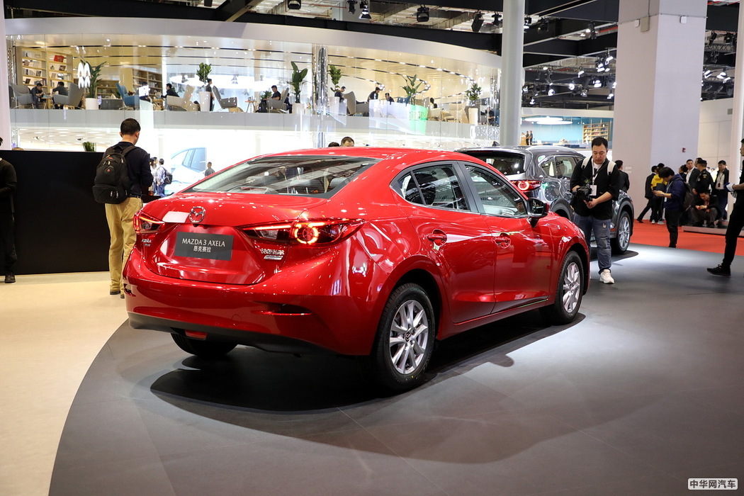 马自达3 Axela昂克赛拉 2017款 三厢 2.0L 自动旗舰型 国VI 组图
