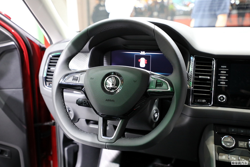 GT 2019款 TSI380 四驱旗舰 VI 组图