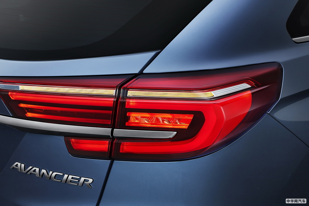 冠道 2019款 240TURBO 两驱尊享·星空限量版 组图