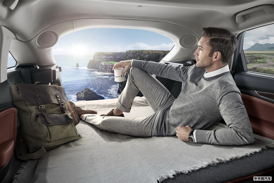 冠道 2019款 240TURBO 两驱尊享·星空限量版 组图