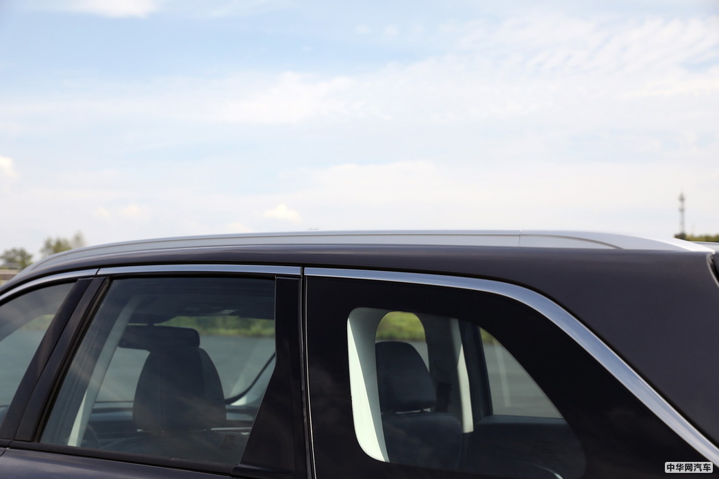 欧尚x7 2020款 1.5T 人脸识别全自动泊车太空逍遥版 组图