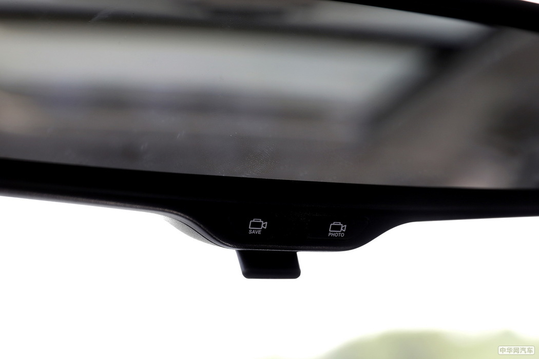 欧尚x7 2020款 1.5T 人脸识别全自动泊车太空逍遥版 组图