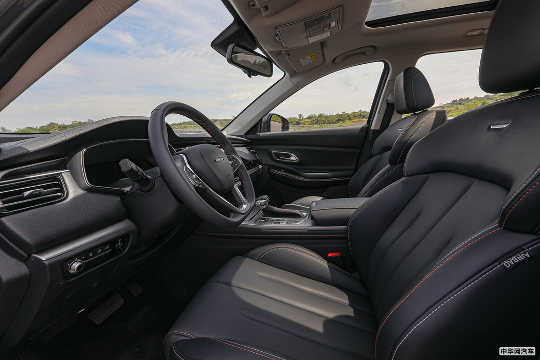 欧尚x7 2020款 1.5T 人脸识别全自动泊车太空逍遥版 组图