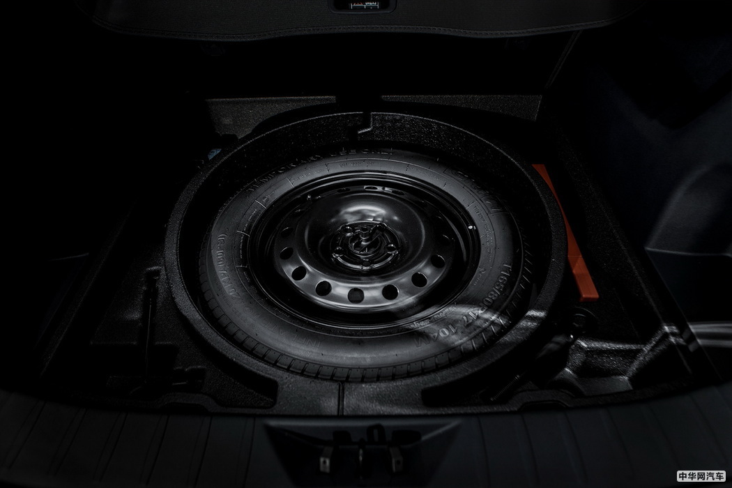 欧尚x7 2020款 1.5T 人脸识别全自动泊车太空逍遥版 组图