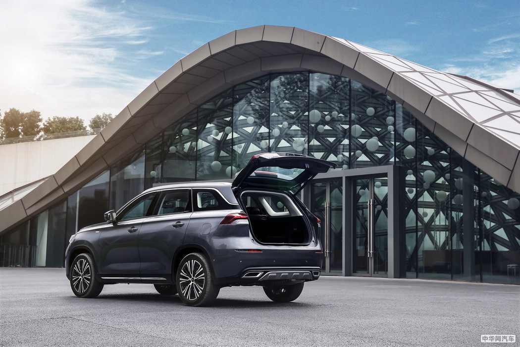 欧尚x7 2020款 1.5T 人脸识别全自动泊车太空逍遥版 组图