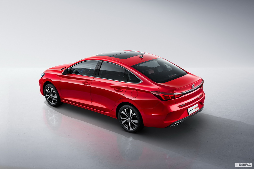 逸动 2020款 PLUS 蓝鲸NE 1.4T GDI DCT旗舰型 组图