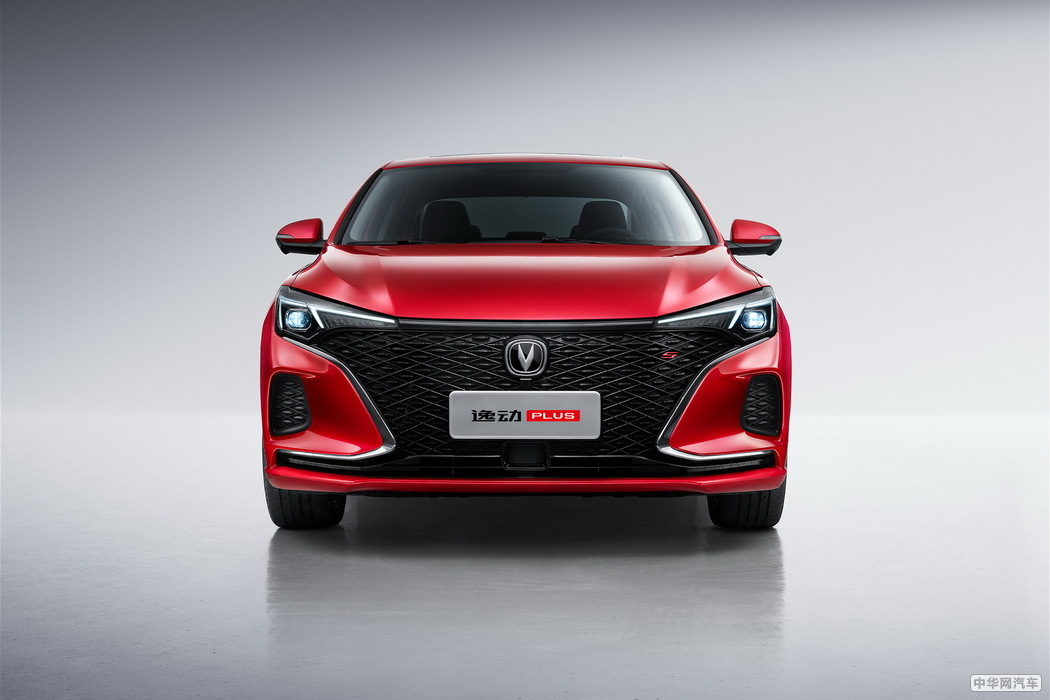 逸动 2020款 PLUS 蓝鲸NE 1.4T GDI DCT旗舰型 组图