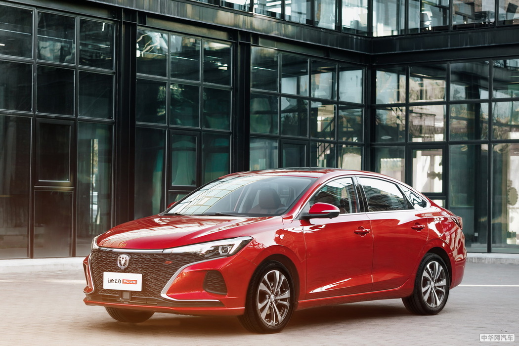 逸动 2020款 PLUS 蓝鲸NE 1.4T GDI DCT旗舰型 组图